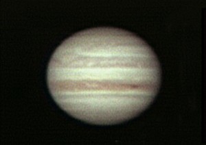 木星にはしま模様が見える　撮影：浦辺守