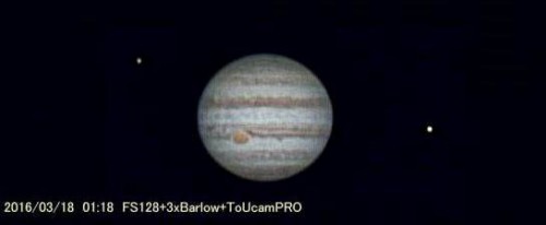 天体望遠鏡を使って見る木星の姿は表面に縞模様が見られます。撮影　浦辺守氏