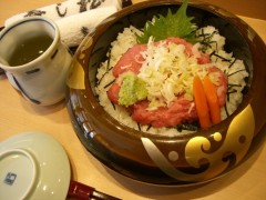 ねぎとろ丼ランチ1050円