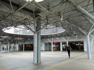 守谷駅構内